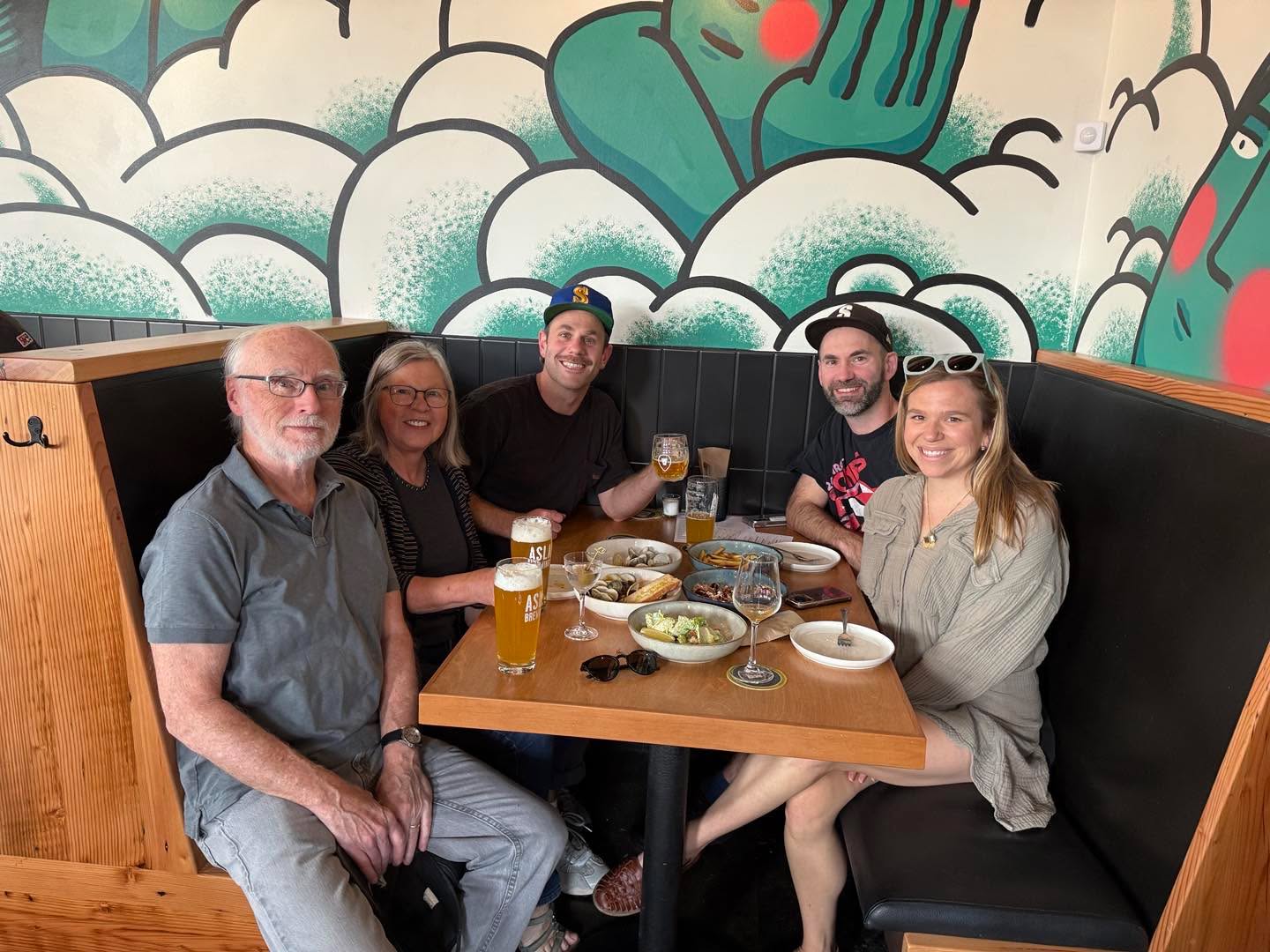 Grand opening at Aslan Tangletown, Seattle. It was fantastic to meet with my former students from Seattle Prep there: Jack Lamb, CEO of Aslan Brewing, his brother, Jim, and Jim’s wife, Molly. I’m so incredibly proud of you, Jack! I love all three of you! 💙
-
-
#aslanbrewing #aslanbrewingseattle #organicbeer @aslanseattle #grandopening #tangletownseattle #formerstudents