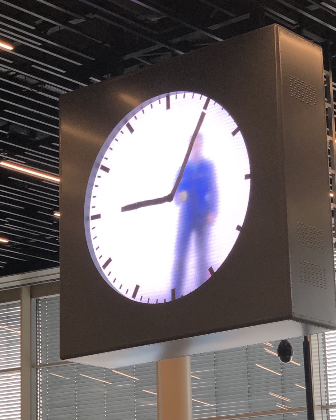 Cool clock
-
-
#flying #airport #airportclock #visitamsterdam #summerbreak #visiteurope #justgo #repülőtér #amsterdam #amszterdam